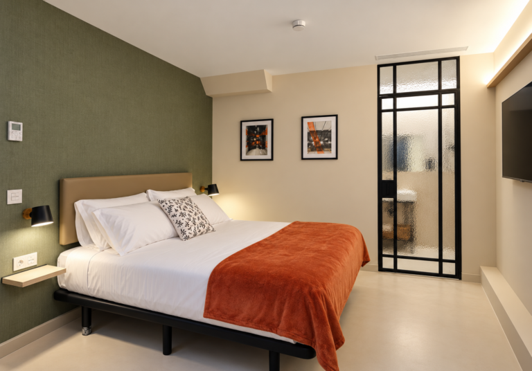 Deluxe Room Mythic Valencia_01