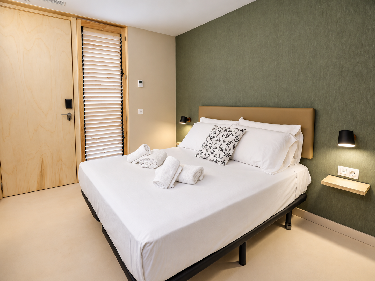 Double Room Mythic Valencia_06